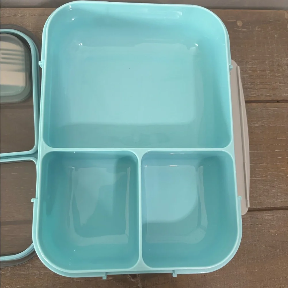 Russ Teal and Gray Food Storage Container - Picture 4 of 6